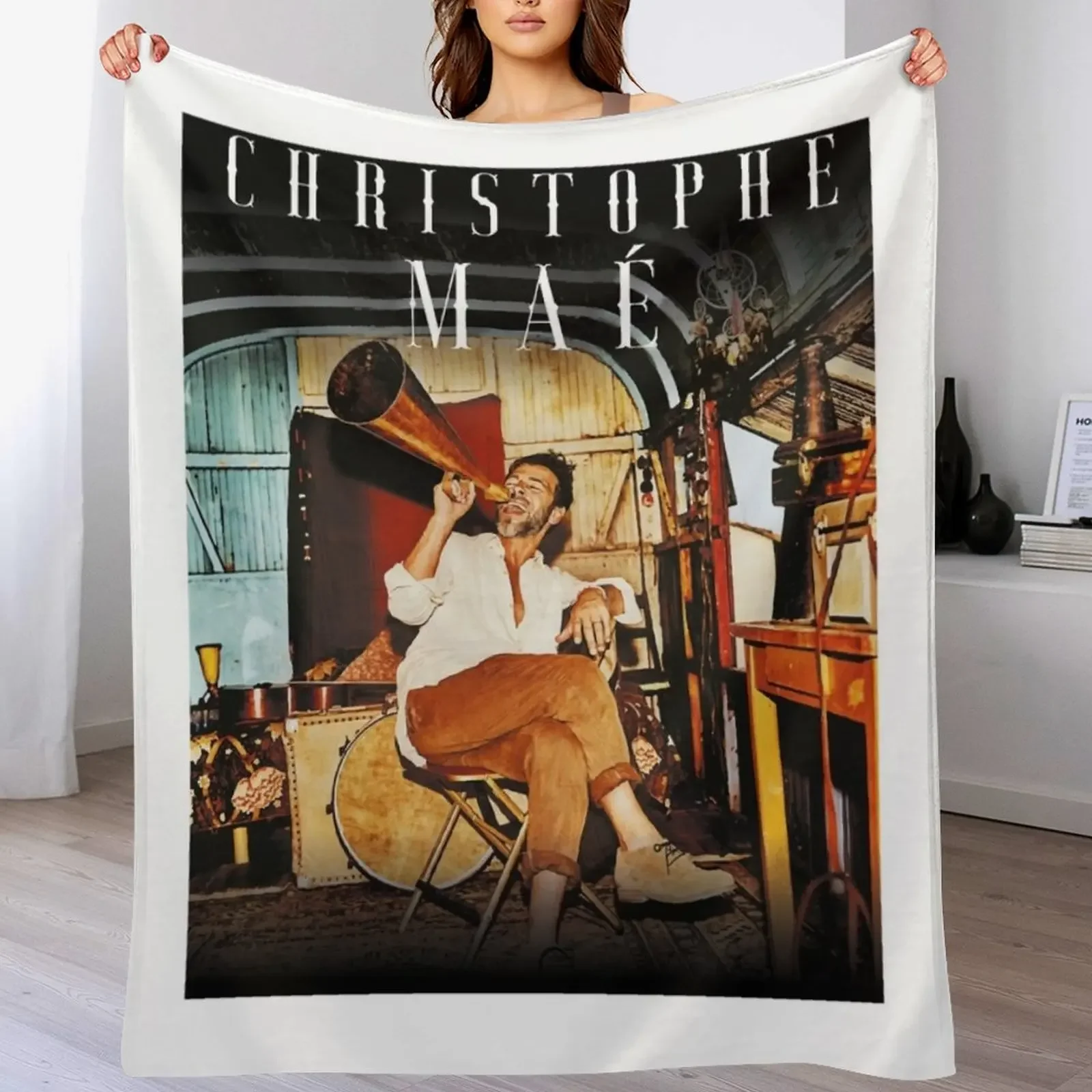 

christophe mae Essential Throw Blanket Quilt Bed Fashionable valentine gift ideas Polar Blankets