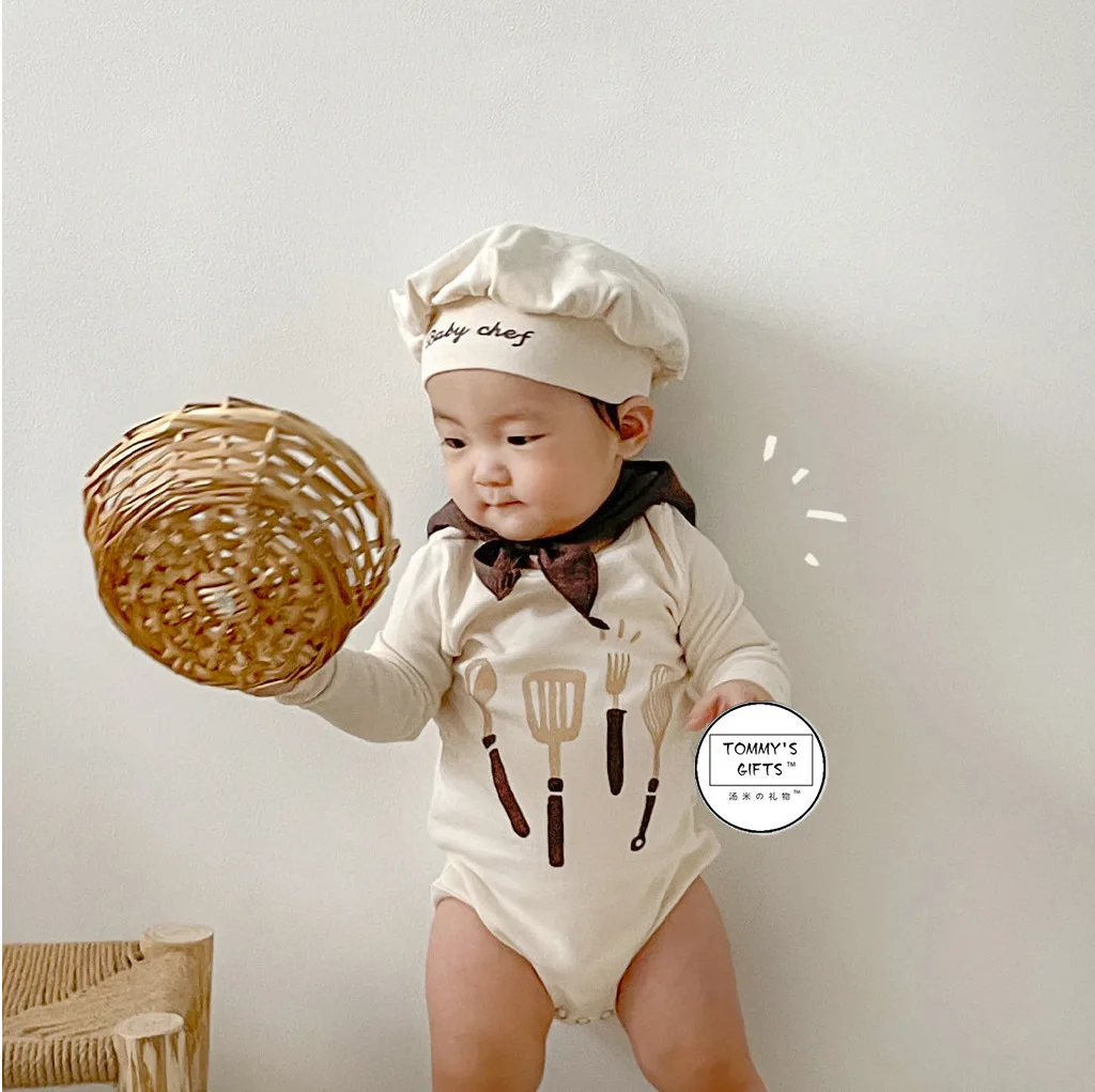 

Baby Chef Costume Cotton Bodysuit with Hat Long Sleeve Infant Romper for Newborn Photoshoot & Cozy Warm Daily Wear 66-90 Cotton