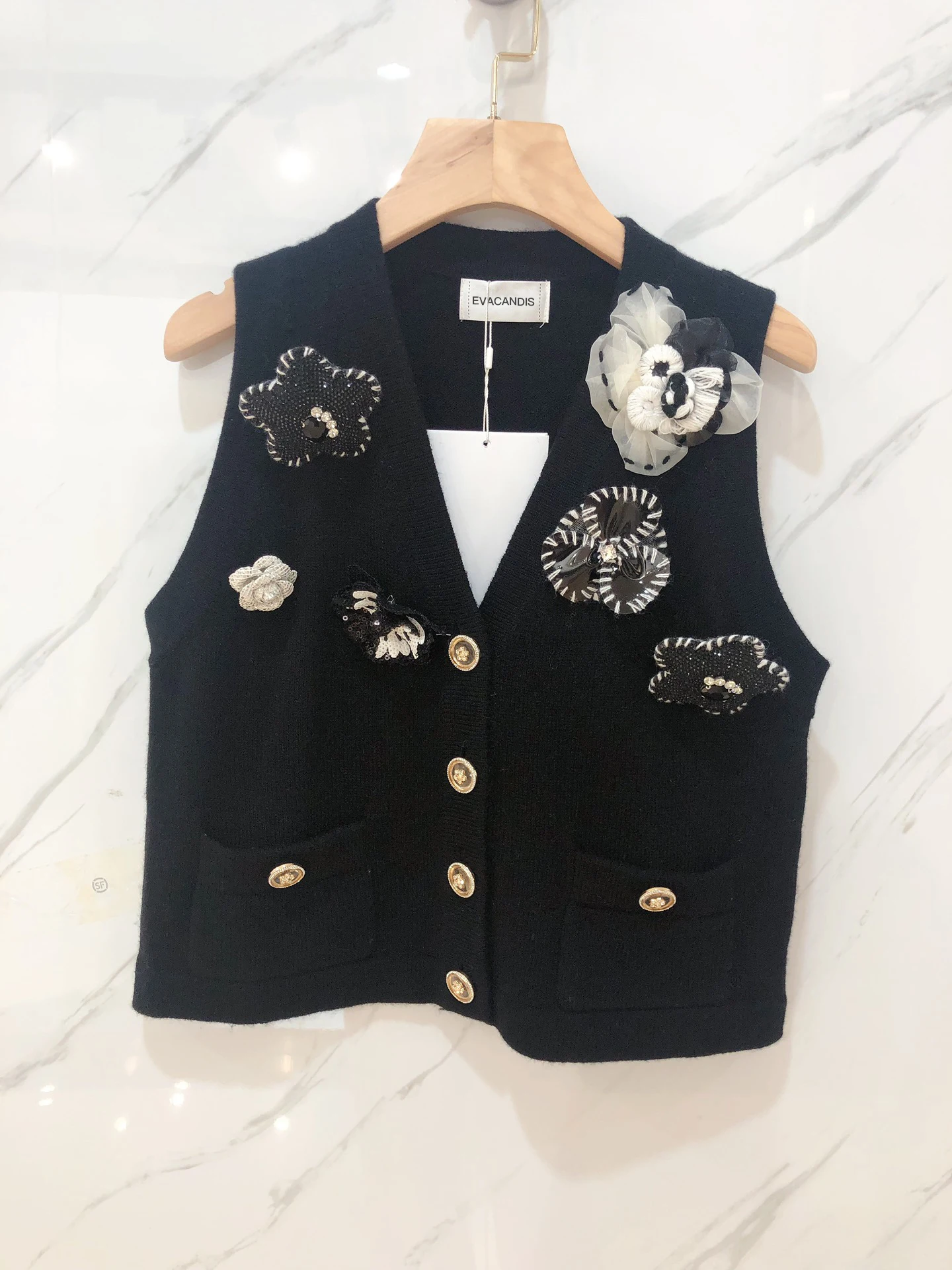 EVACANDIS High Quality Women New Wool Knitted Vest V-Neck Sleeveless Single Breasted Cardigan Luxury Chic Sweet Elegant Sweater