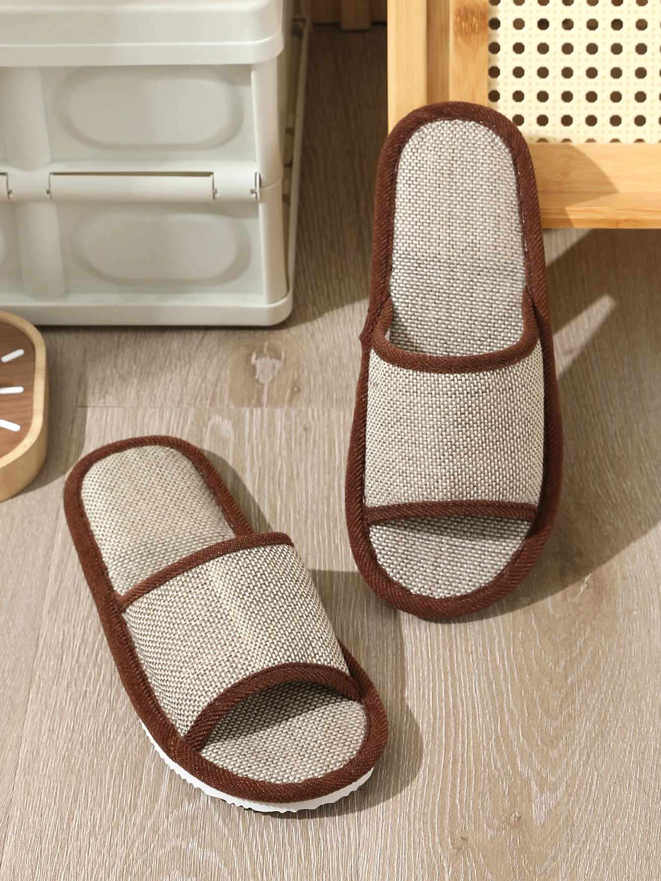 Linen Slippers Men's Summer Home Indoor Non-Slip Hospitality Spring & Fall All Year Round Couple Cotton and Linen Slippers