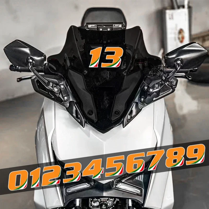 الرقم البرتقالي 0123456789   ملصقات السيارات للدراجات النارية لخزان الوقود الجبهة هدية سكوتر خوذة DIY موتو موضة 0 إلى 9 شارات الفينيل