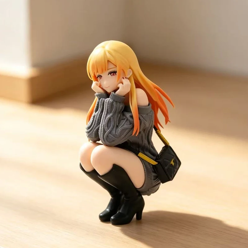 Anime Marin Kitagawa in Hocke |   My Dress-Up Darling Figur 10CM PVC Ornamente Modell Spielzeug Puppen Sammlerstücke Ornamente Geschenk