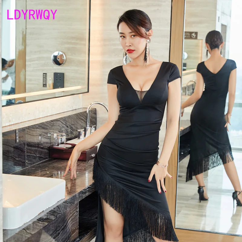 

2022 new long thin low-cut night show sexy long dress Office Lady Polyester Knee-Length