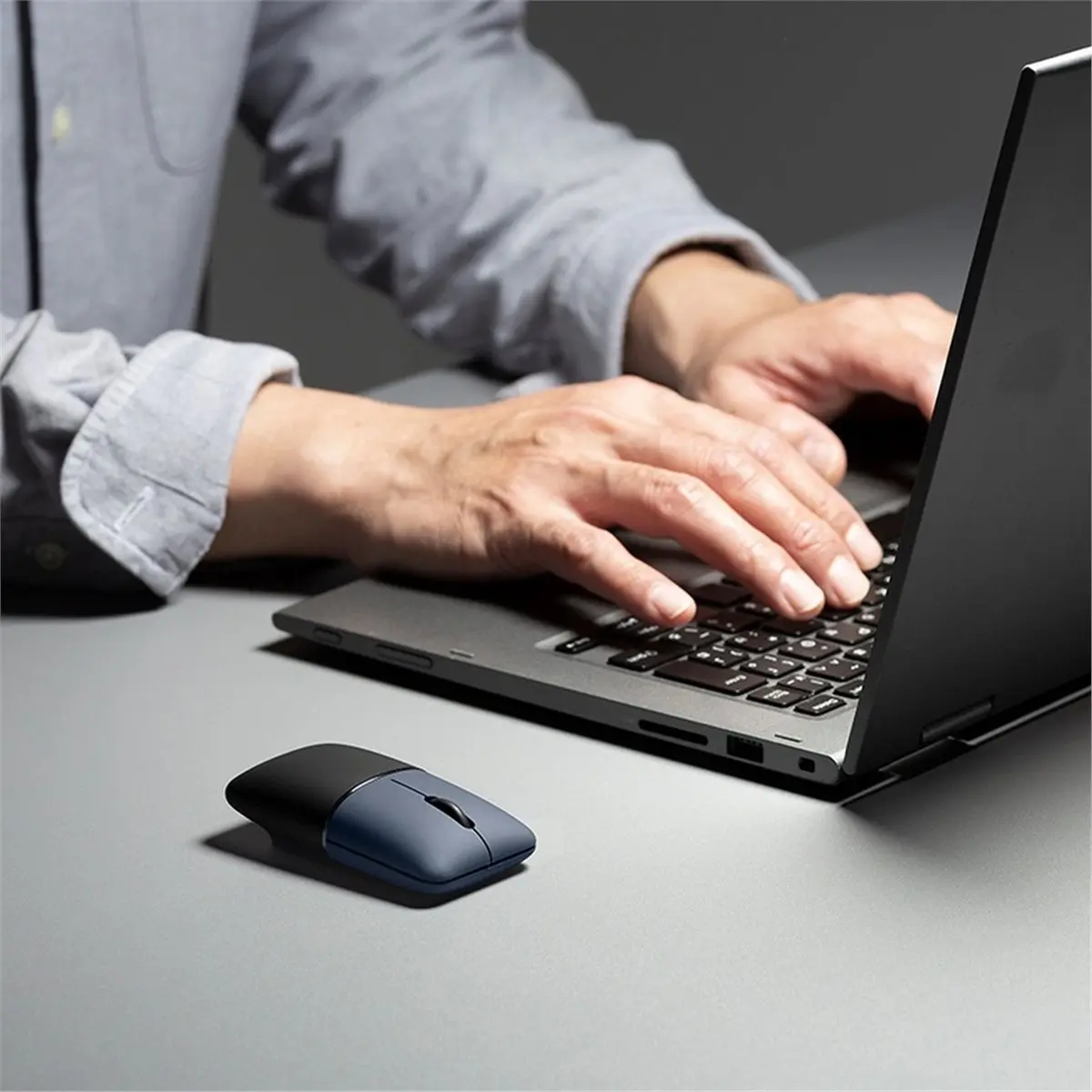 Wireless Mouse Ultra-Thin Rechargeable Dual-Mode Bluetooth Mouse, Portable Slim 2.4G & BT for Laptop PC Offices Gaming