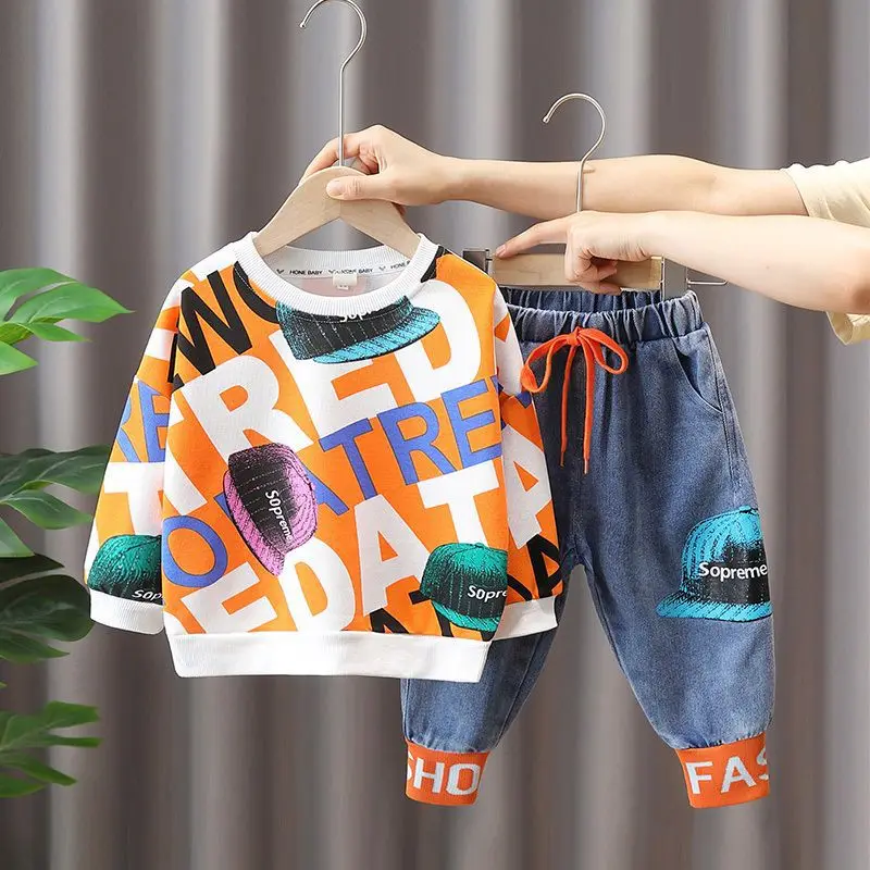 

Boys' autumn suit western-style casual wear children's spring and autumn sweater two-piece suit 2022 new baby fashion