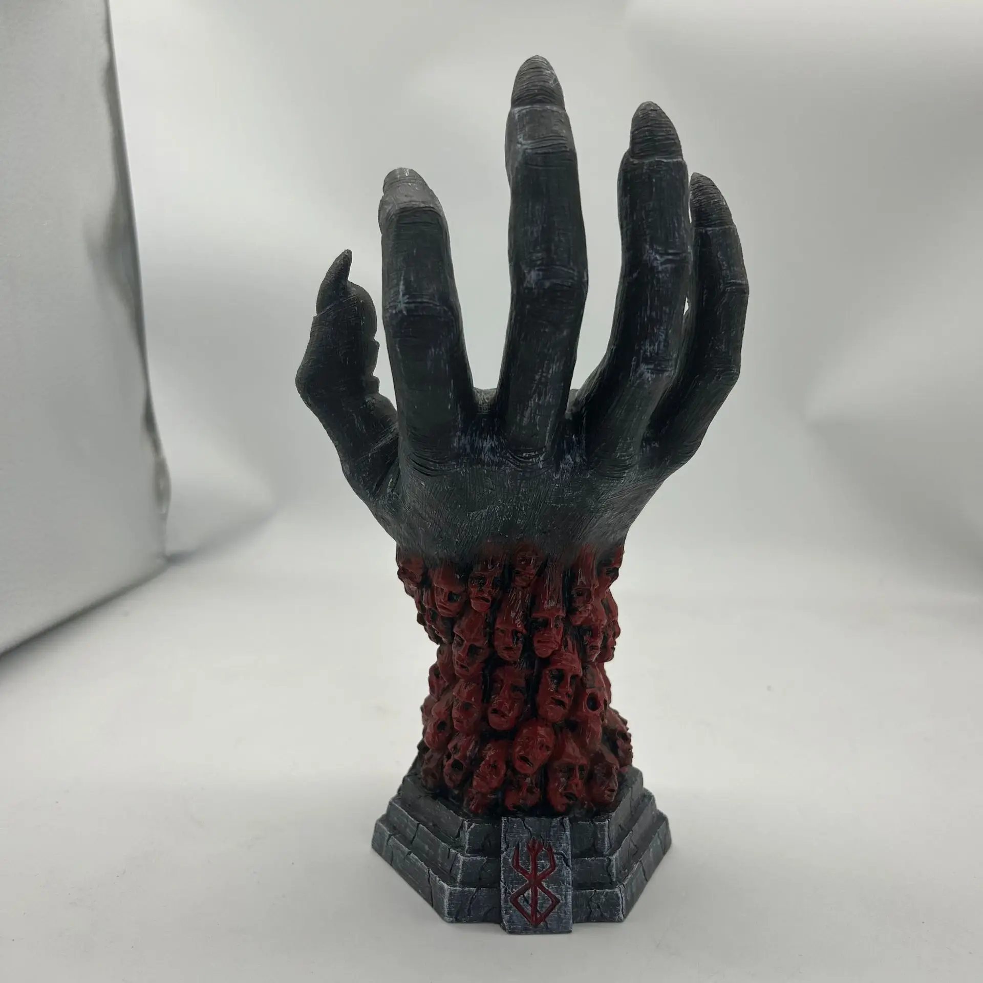 25cm Berserk Hand Of God Resin Anime Figure Berserk Rune Hands Sculpture Guts Figure Model Home Action Figure Black Figu