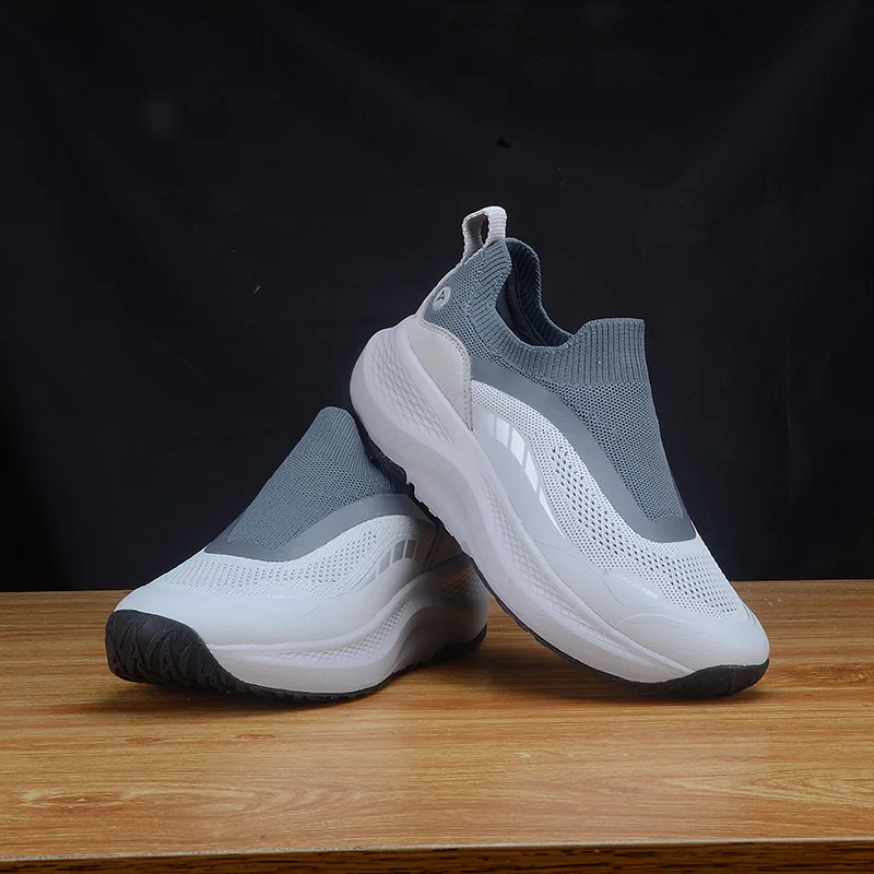 

All - rounder casual sports shoes, do it all, style & functionLined Warm