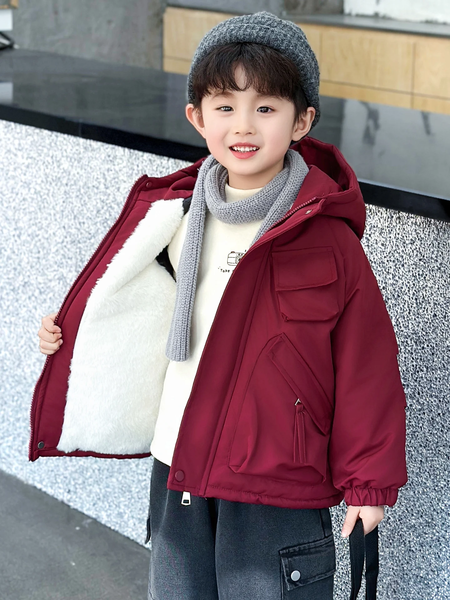

Thiened Fce Boys Jaet Autumn Winter New Sle Baby Cotton Coat Children's Winter Cotton Clothes Warmth Youth ulari