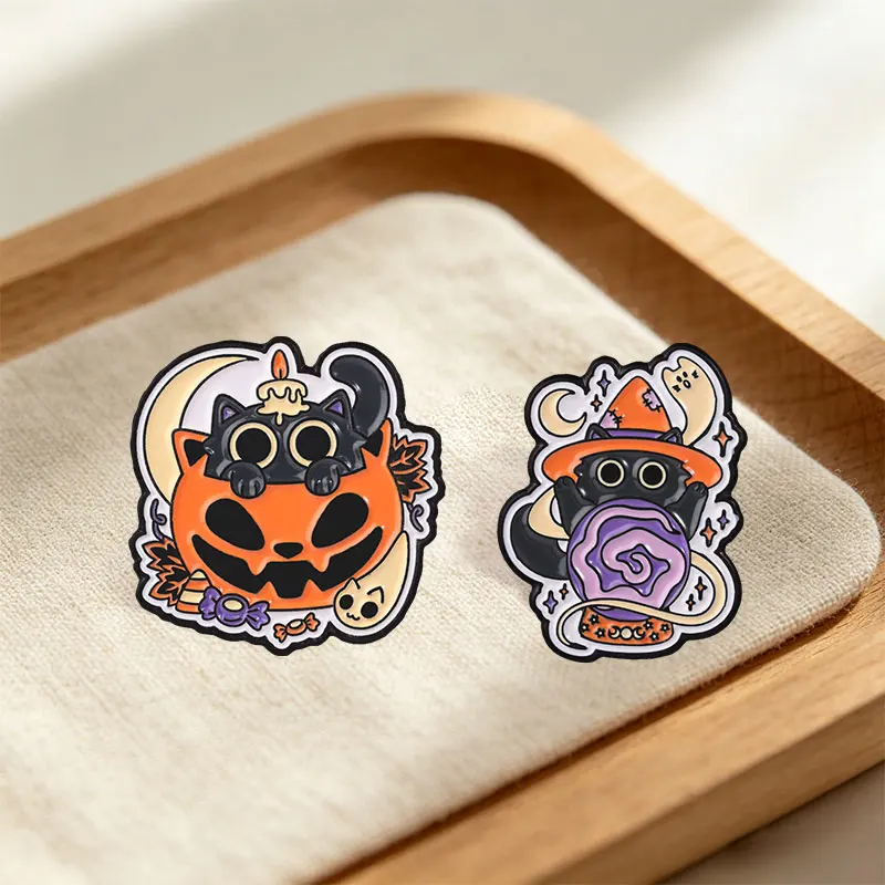 2-4pcs/set Halloween Ghost Enamel Pins Horror Skeleton Skull Cassette Camera Spooky Movies Character Brooches Badge Jewelry Gift