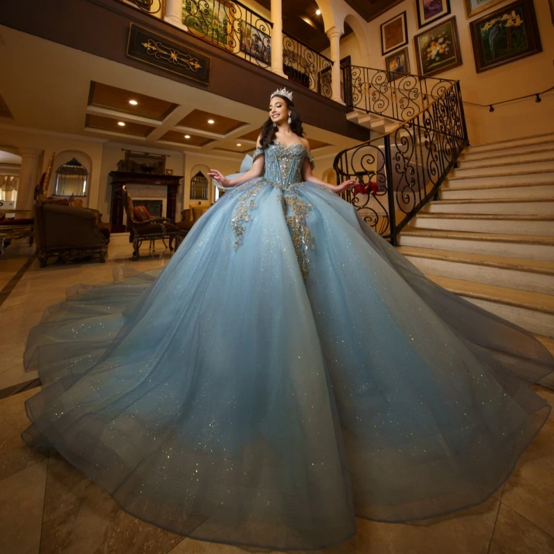 

Light Blue Shiny Ball Gown Quinceanera Dresses Gold Applique Lace Beading Crystal Tull Corset Off Shoulder Sweet 16 Dress vestid
