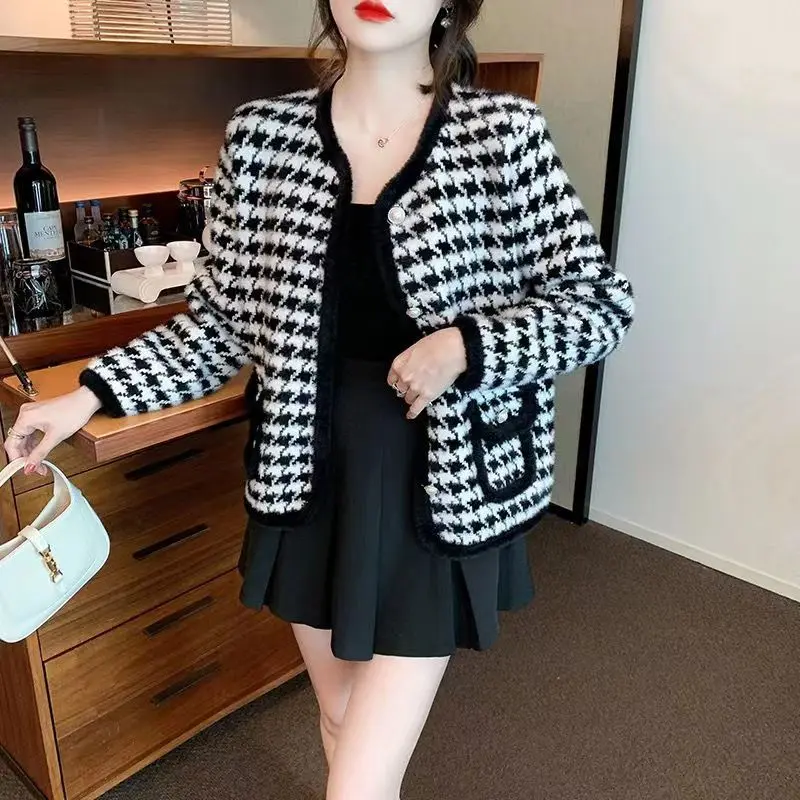 Winter Fashion Women\'s Thousand Bird Checker V-Neck Knitted Cardigan Autumn Loose Casual Versatile Comfortable Knitted Top