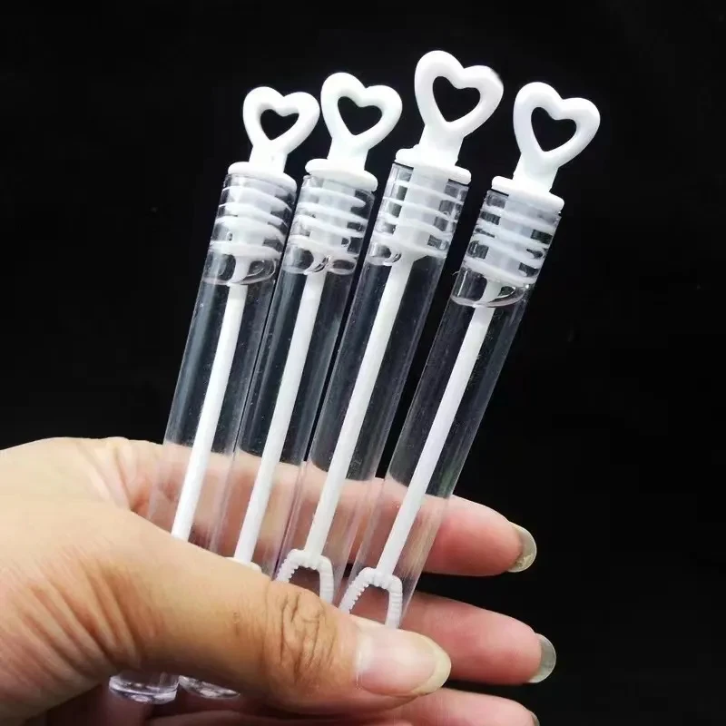 10/50Pcs Love Heart Wand Tube Bubble Soap Bottle Prezenty ślubne dla gości Urodziny Party Decor Baby Shower Favors Kids Toys