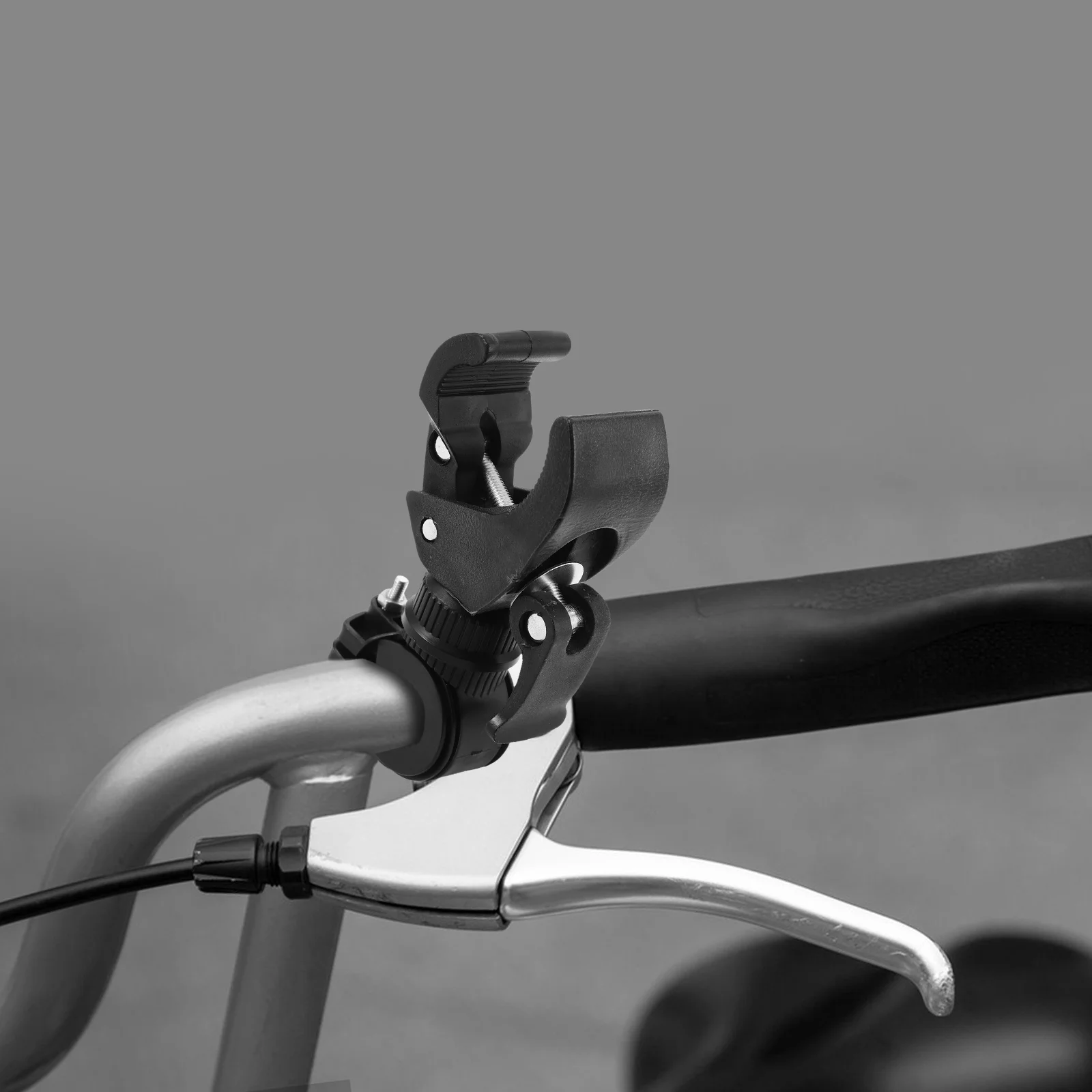 

Handlebar Bicycle Flashlight Mount Holder Black 360 Degree Rotation Cycling Flashlight Clamp Bike Light Bracket for Night Riding