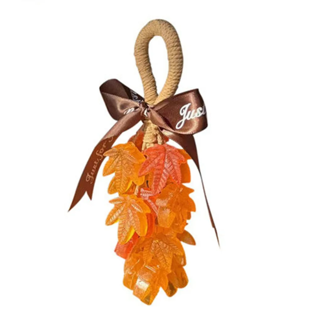 

Portable Simulated Crystal Soap Rich Foam Hanging Cleansing Soap Gentle Maple Leaves Shape Soap for Shower