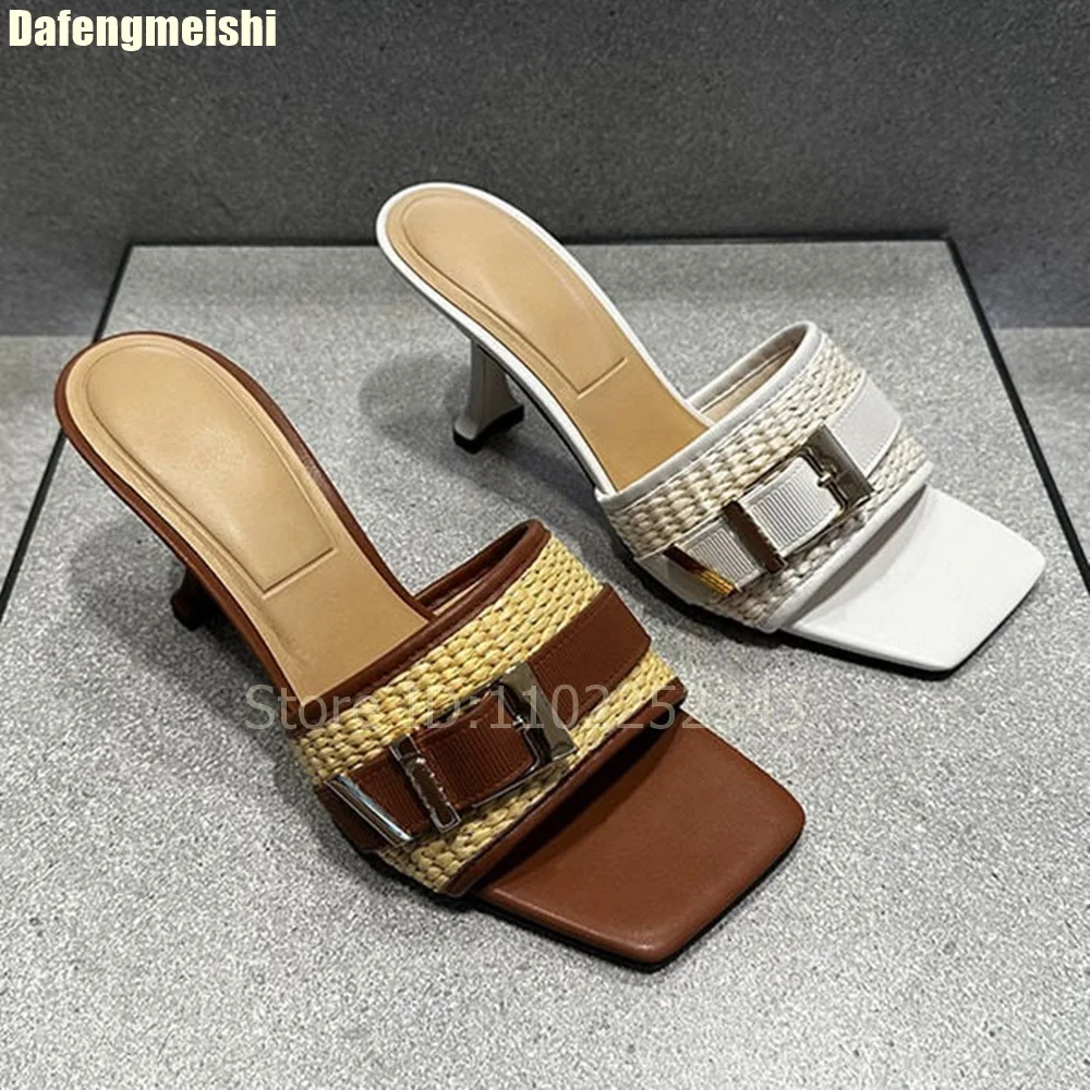 

Тканые босоножки на высоком каблуке с квадратным носком и металлической пряжкой, с открытым носком, на тонком каблуке, модные шлепанцы, летние новинки 2026