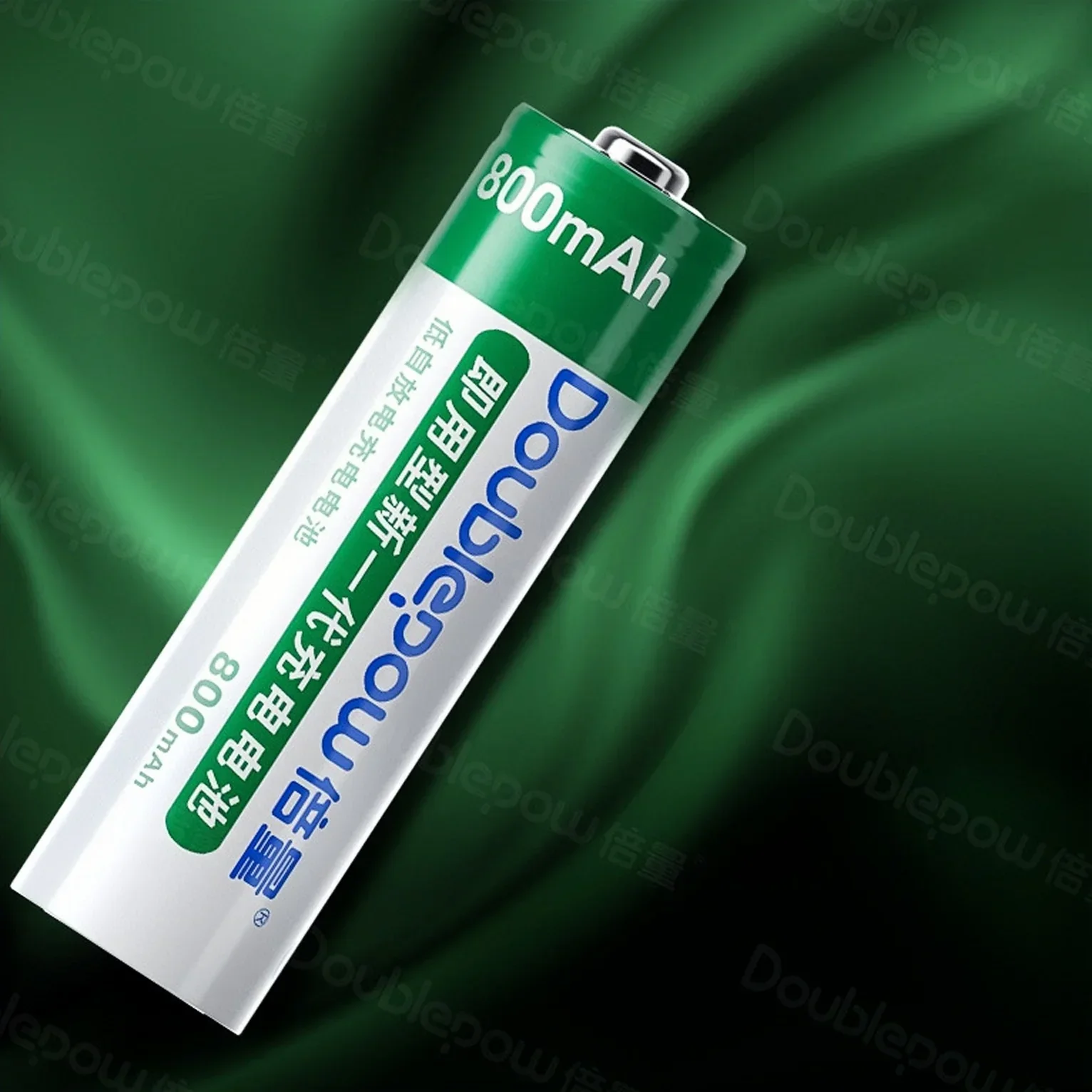 Batteria 14500 Batteria al litio ricaricabile da 3,7 V 800 mAh Caricabatterie per torcia Rasoio Radio Microfono Altoparlanti Bluetooth