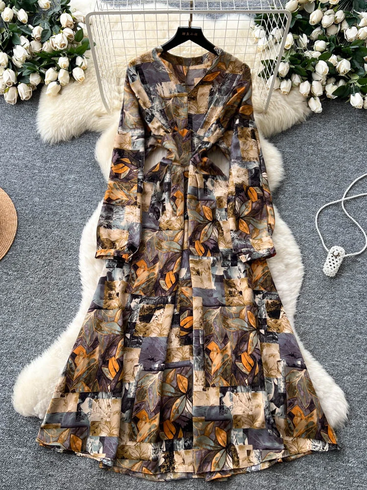 Retro V-Ne Long Sve… - image