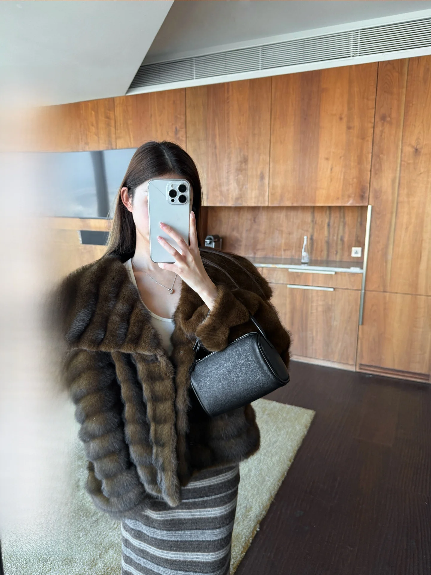 

Теплая женская куртка BULENG из искусственного меха с большим воротником, экологичная, с длинными рукавами, повседневная, молодежная, модная