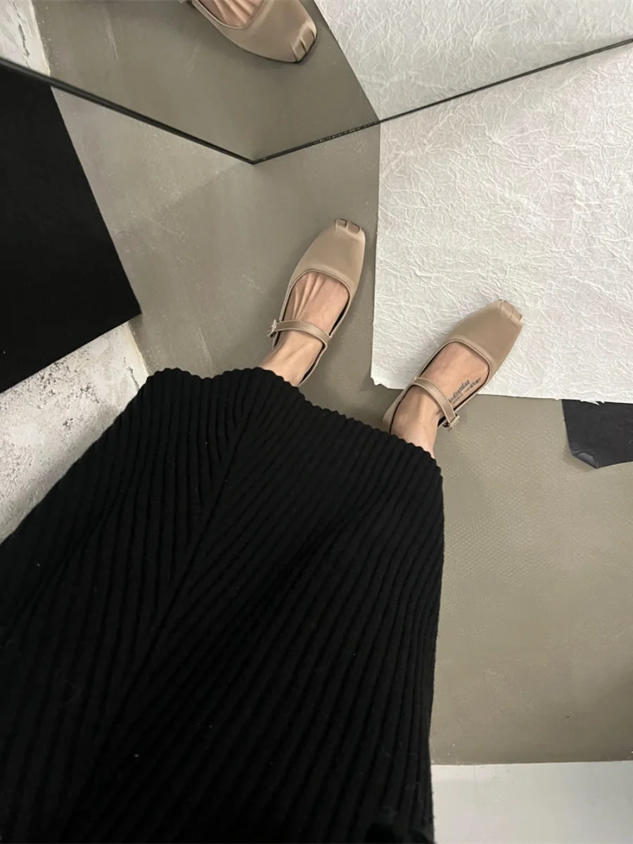 2024 Designers Women Mary Jane Shoes Fashion Shallow Slip On Flat Ladies Outdoor Dress Elegant Square Toe One Buckle Women Shoes