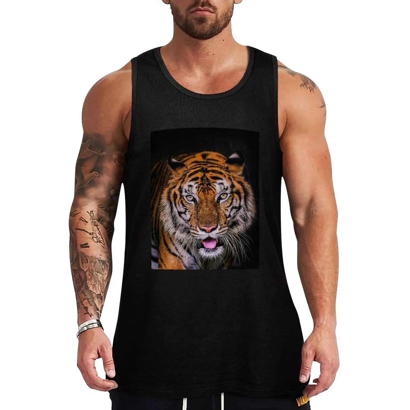 Camiseta sin mangas estilo urbano con estampado de tigre, tigre sombreado y hermoso tigre de la India, top informal sin mangas