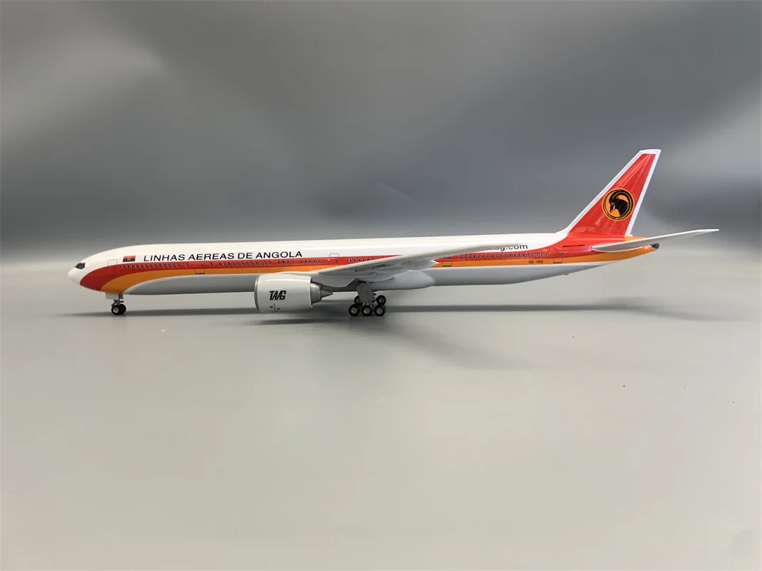 Angola Airlines B777-300 Airplane diecast 47cm Simulation Scale Decoration Resin Model Aircraft W Light Landing Gear Gift