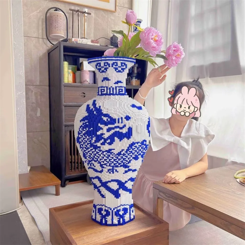 Large Chinese Wind Dragon Pattern Blue and White Porcelain Vase Building Block High Difficulty Toy Girl Puzzle Gift Ornament
