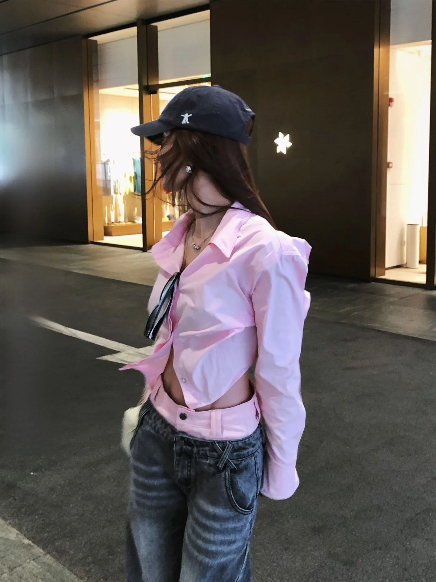 

Li Wan Jun Twist Shirt 100% Cotton Long Sleeve Design Sensation Design Early Spring Casual Loose Fit Women's Shirt