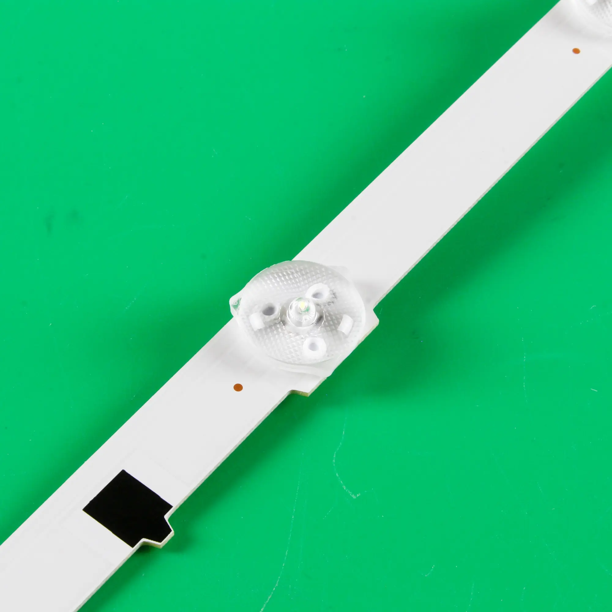 サムスン用LEDストリップ,D2GE-320SC0-R3,s32h,ue32f5000,ue32f6100,e32f4000,un32f5500,un32f4200,ue32f6800