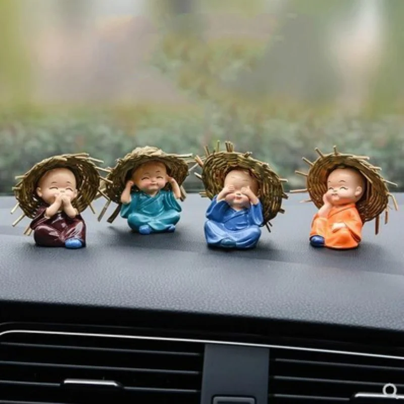4pcs/set Lovely Small Kungfu Monks Maitreya Buddha Resin Handicrafts Monk Decoration of Ornaments