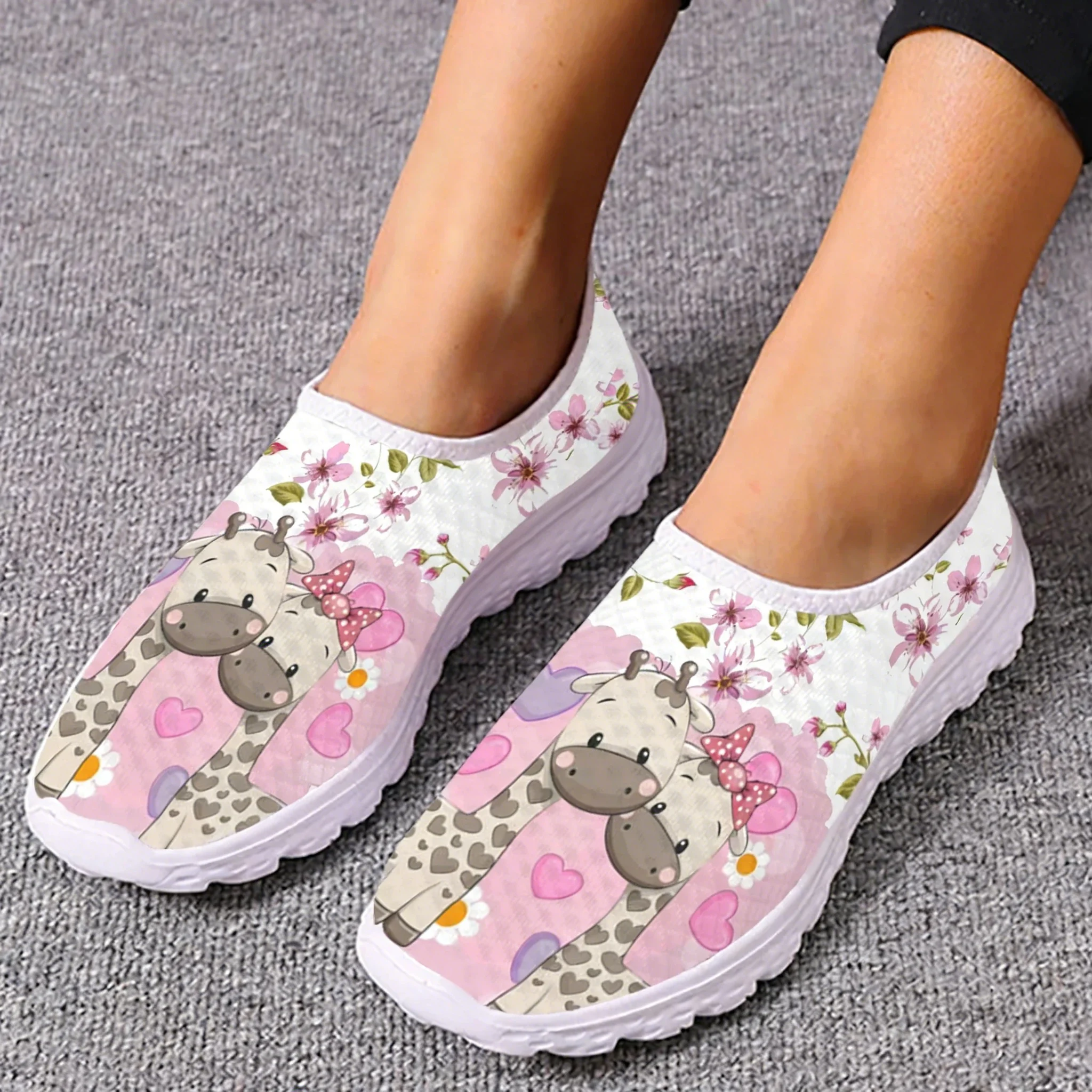 

Cute Couple Giraffe Pattern Mesh High Quality Sneakers Women Men Teenager Casual Fashion Custom Made Tennis Flat Couple Shoes