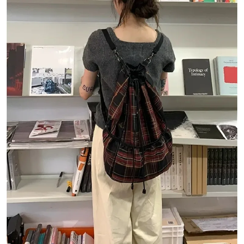2025New Retro Red Plaid Large Capaci Backpack Drawstring Closure Shoulder Bag Casual Slish Polyester Women's Backpack