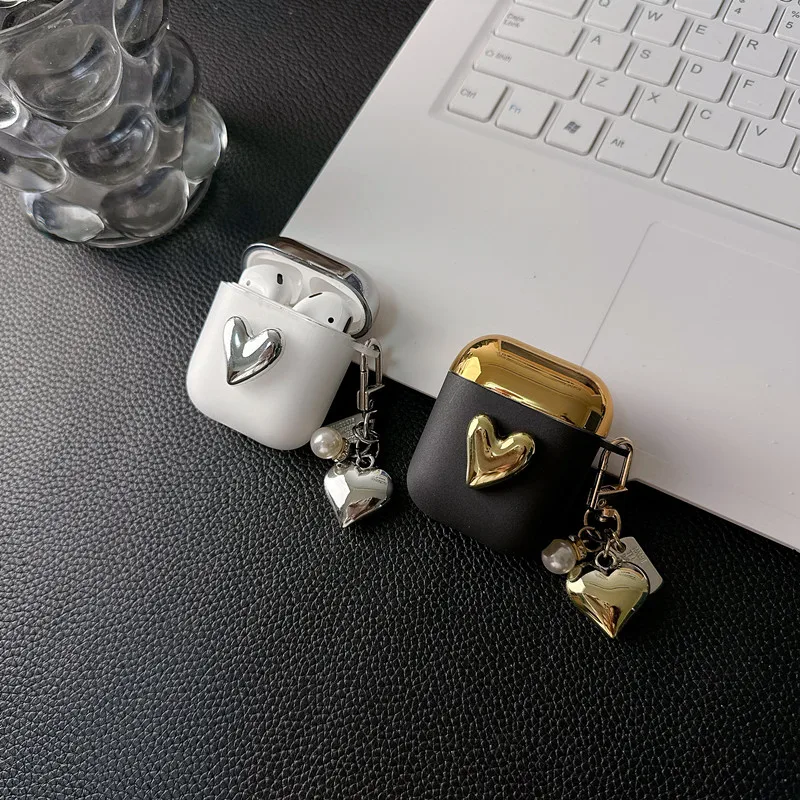 Cute Cartoon Case for Airpods, Beautiful Love Heart Earphone Cover, Pro 2, 1, 3 com Love Heart KeyChain para meninas e mulheres