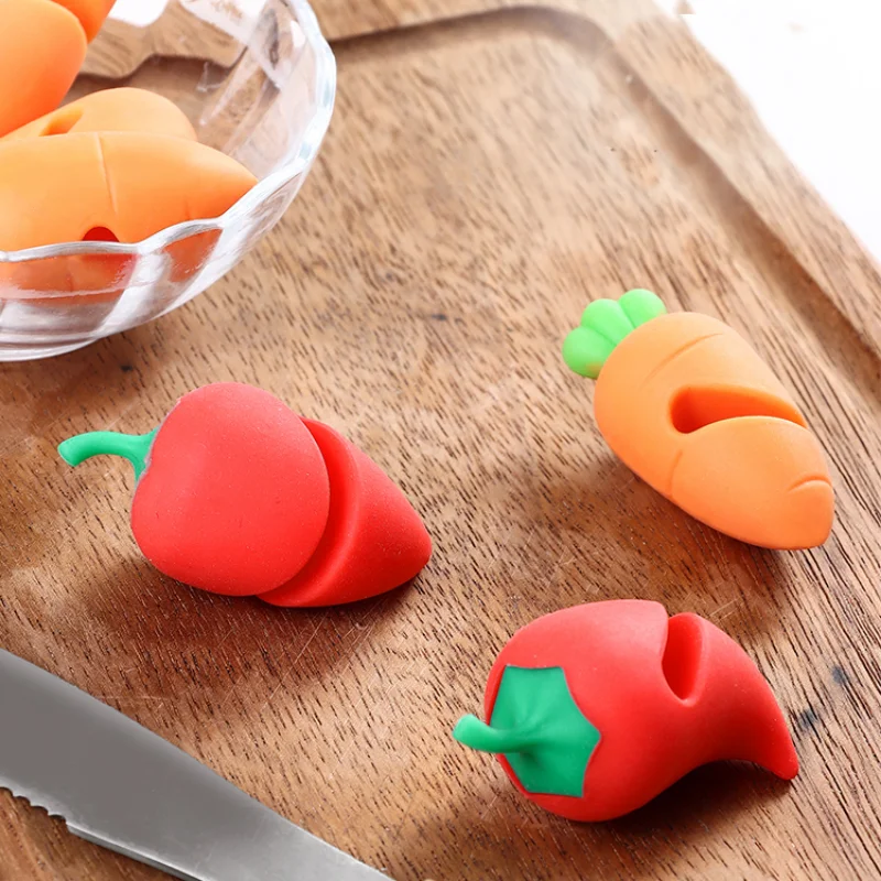 3pcs Silicone Fake Chili for Pot Lid Clips Anti-Overflow Stopper Kitchen Boiled Heat-resistant Pot CoverLifter Anti-spill Rack