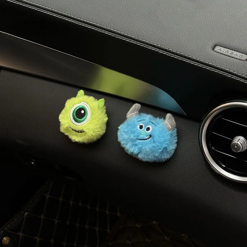 Disney Sullivan big-eyed hook car front row multi-functional sticky hook in-car storage for boys new car gifts car couple anime