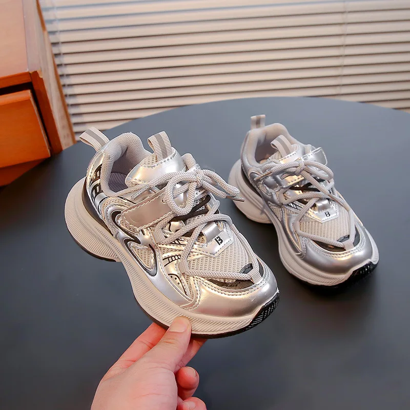 

Boys Girls Sneakers Fashion Versatile for Kids Running Shoes Thick Soft Sole 2024 Brand New Children Sports Shoes Comfortable