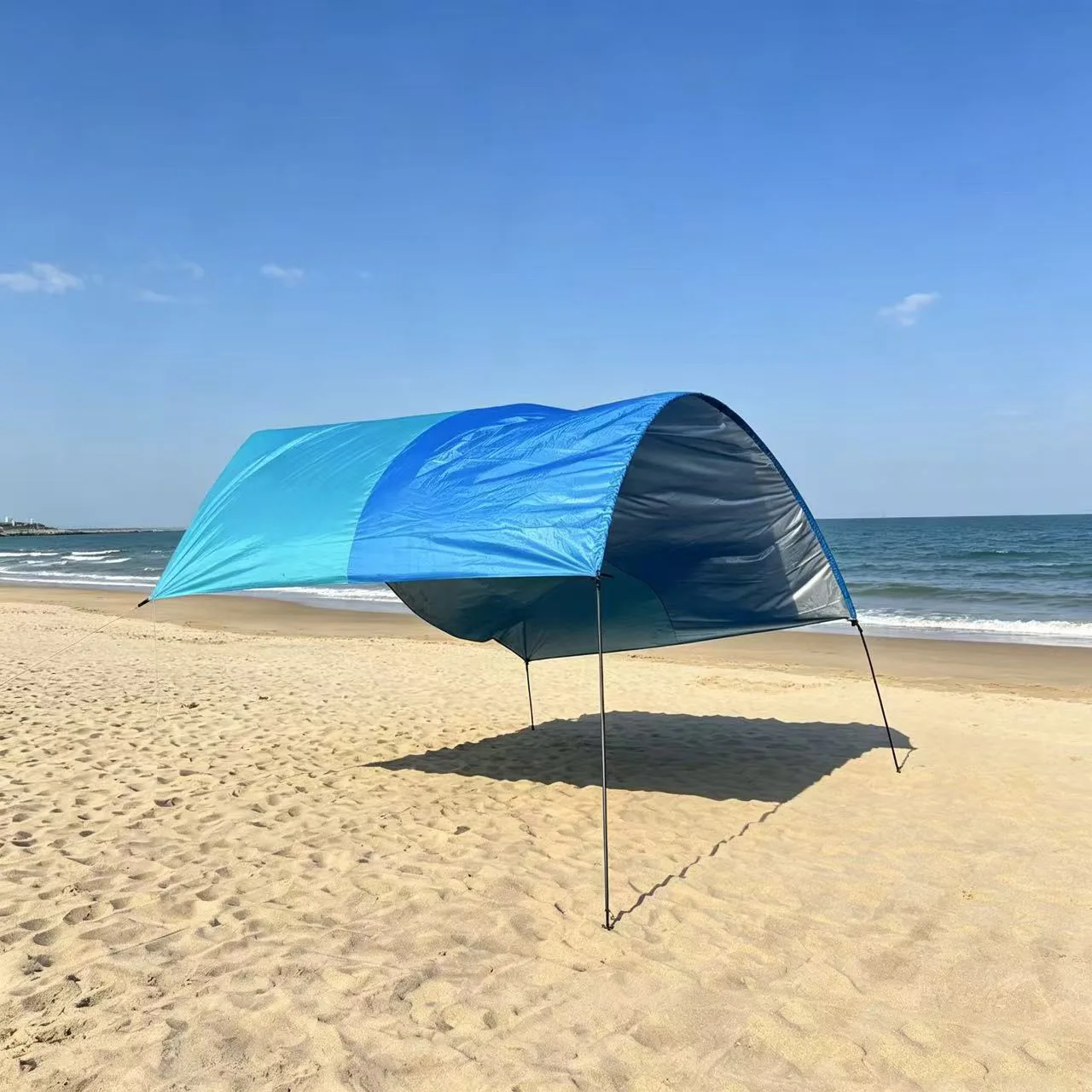 Outdoor Beach Canopy Tent Sunscreen Awning Portable Quick-opening Beach Tent Windproof Simple Beach Camping Tent