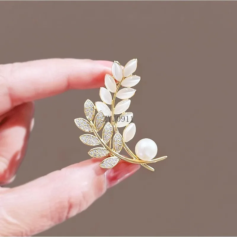 High-end real gold electroplated opal wheat ear pearl brooch women's suit jacket coat corsage