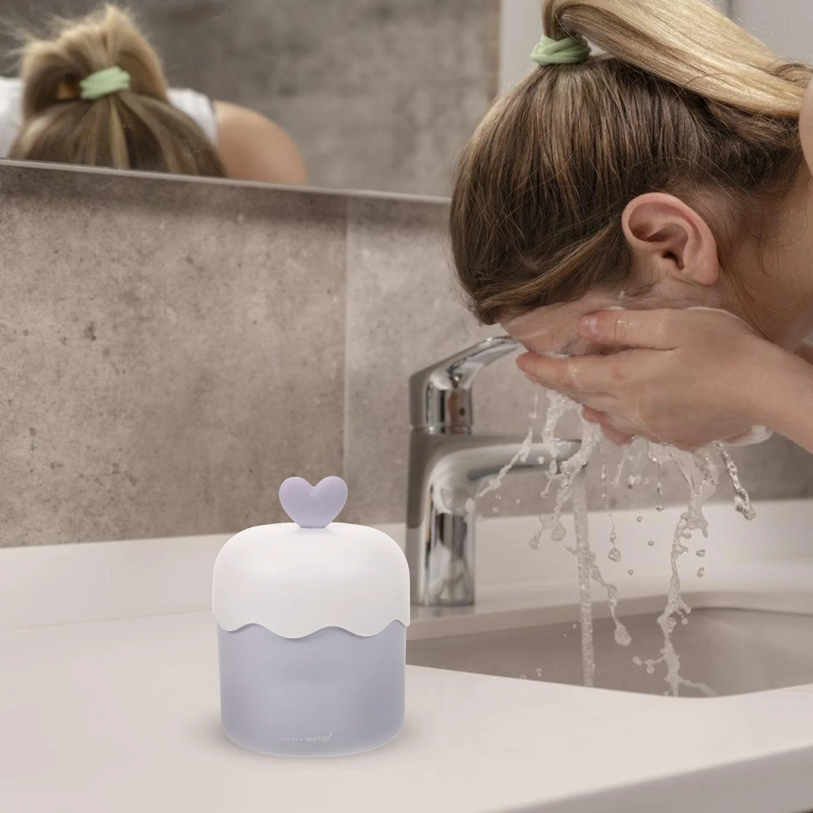 เครื่องทำโฟมล้างหน้าแบบพกพา เครื่องทำฟองทำความสะอาดผิวหน้า ใช้งานง่าย อุปกรณ์ทำความสะอาดล้ำลึก ถ้วยทำฟองล้างหน้า