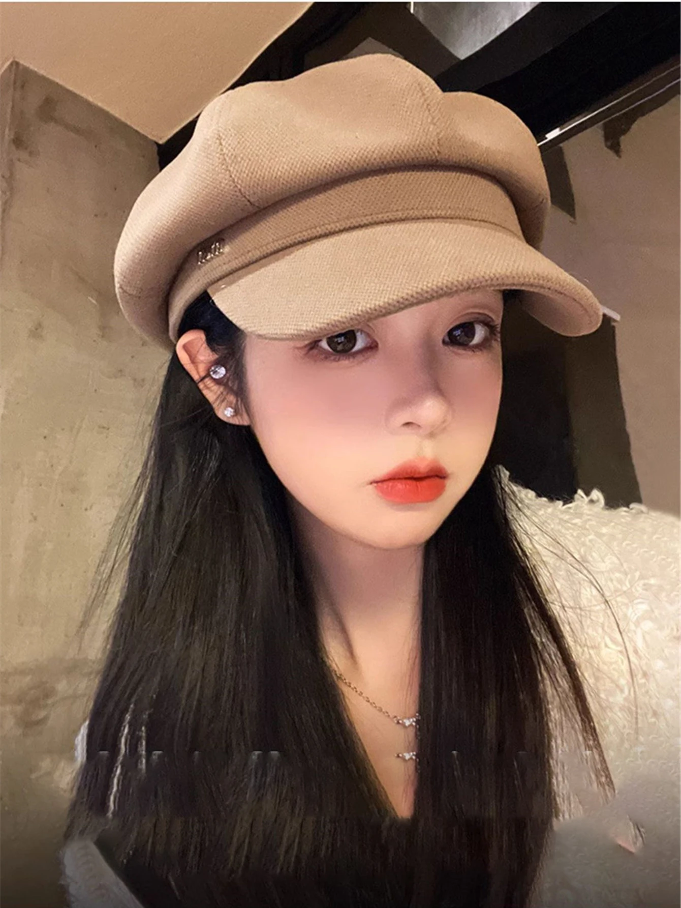 New autumn and winter octagonal hat, women's face enhancing small Korean version, versatile duck tongue beret