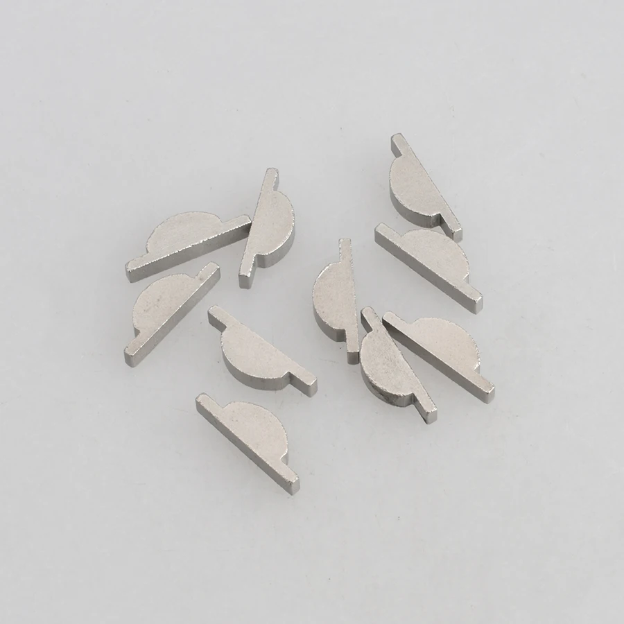 

10pcs Key woodruf Water Pump 17462-93990 for Suzuki Outboard DT 8HP 9.9HP 15HP 2 stroke boat engine parts