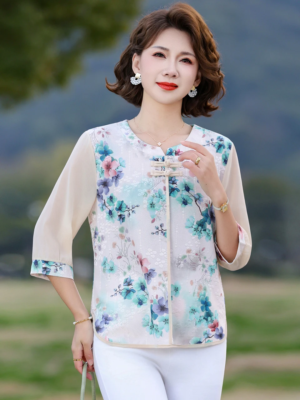 Nieuw zijden T-shirt in Chines - Women Fashion Over 60 recensie en prijs