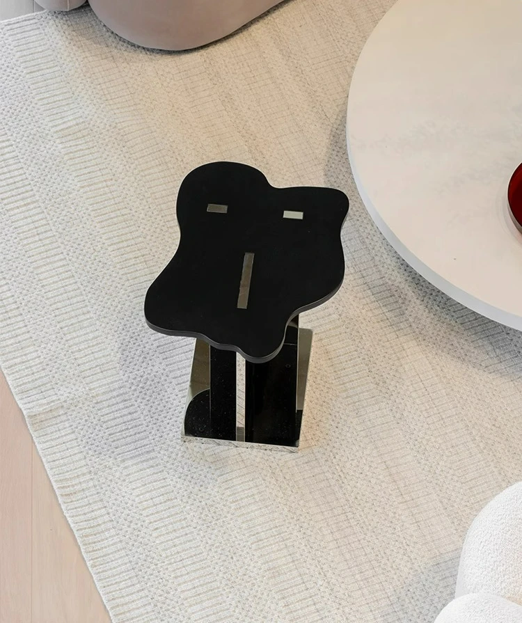 Table basse/modèle table d'angle chambre lit design et petit déjeuner