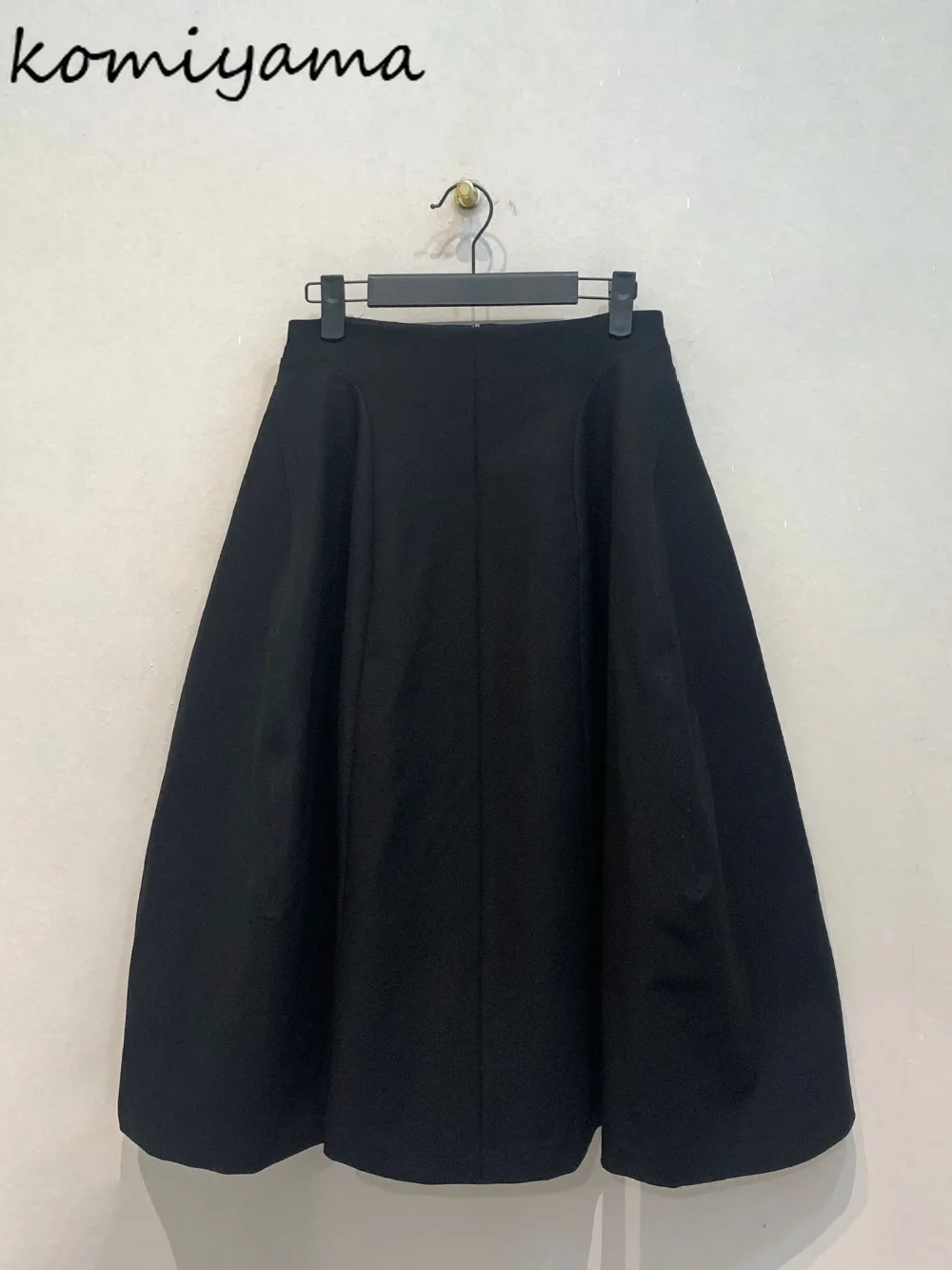 

Japan Style Hot Sell Skirt High Waist Loose Pockets Ropa Mujer Skirts Simple Casual New Faldas Autumn Woman 2025 New Clothes