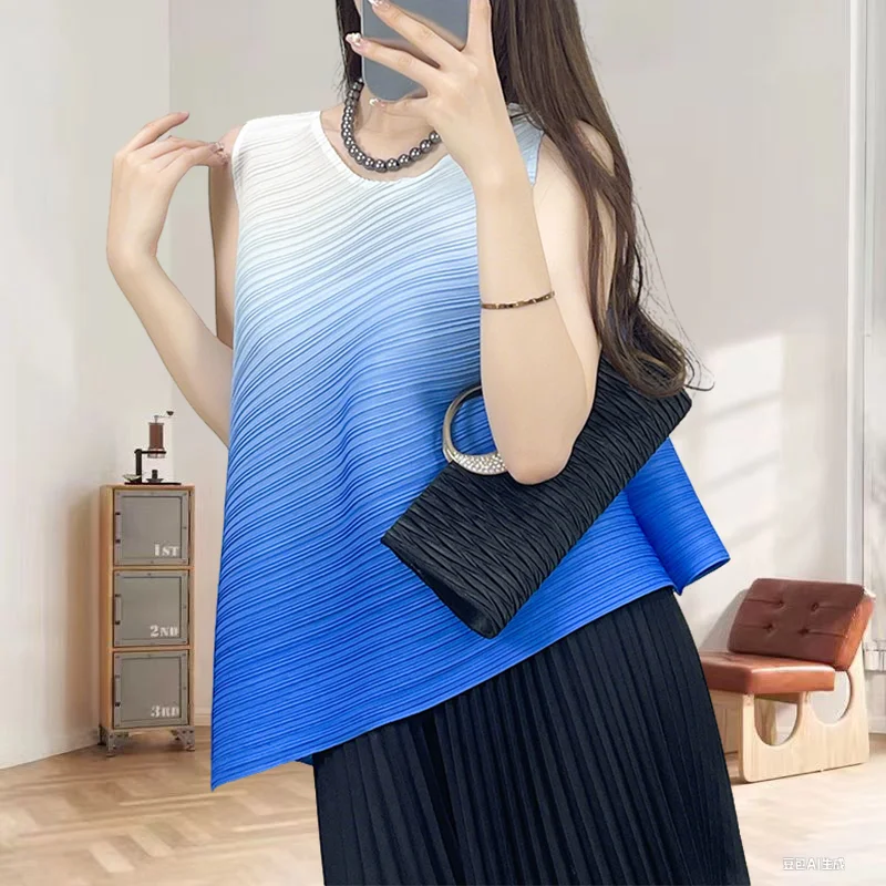 

Плиссированная футболка Miyake, новинка лета 2023, плиссированные повседневные топы без рукавов с градиентом нестандартной формы, женские плиссированные костюмы Miyake