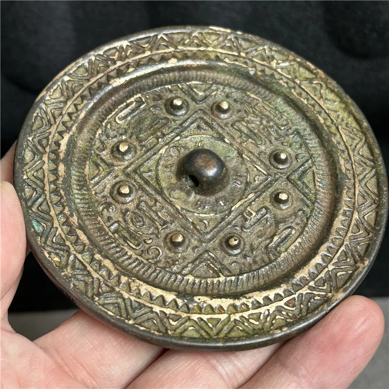 Bronze Crafts: Han Dynasty Exquisite Green Rust and Gilded Bronze Mirror 2218, Rich and Rich