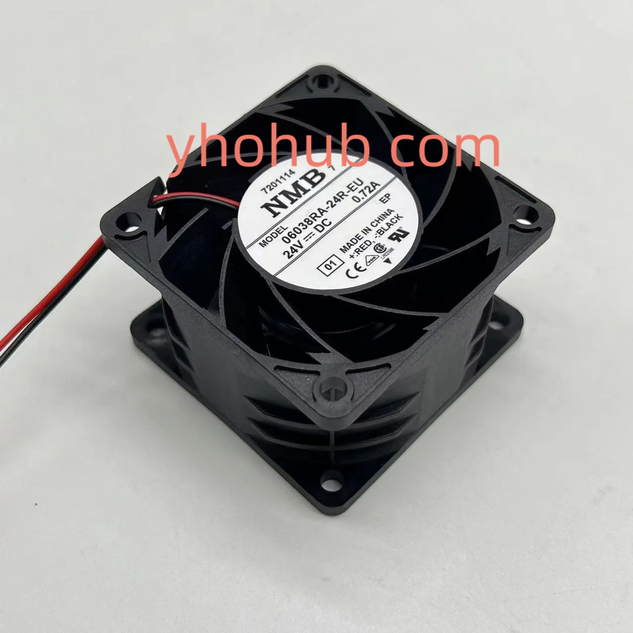 

NMB-MAT 06038RA-24R-EU 01 DC 24V 0.72A 80x80x38mm 2-Wire Server Cooling Fan