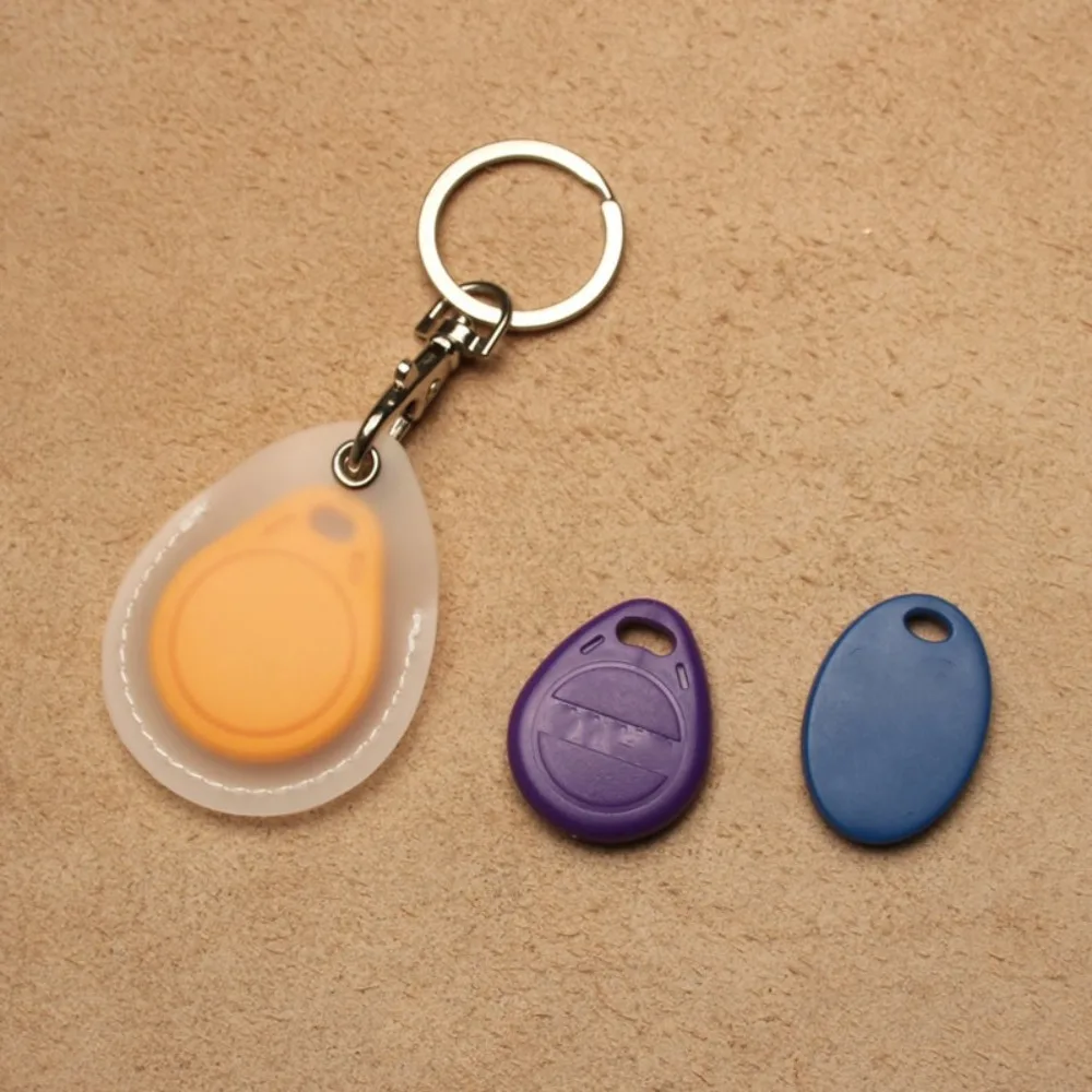Portable Transparent Bus Card Holder with Key Ring Mini Card Bags Metal Keyring Card Holder Bag
