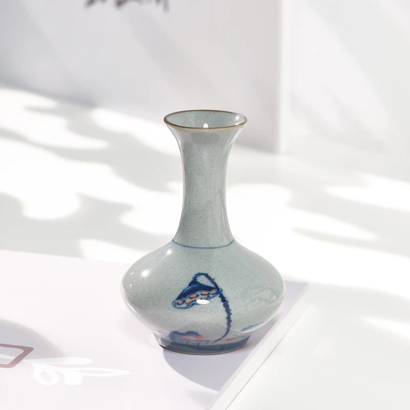 Ceramic vase with traditional Chinese retro hand-painted dried flower hydroponic flower arrangement decorative item