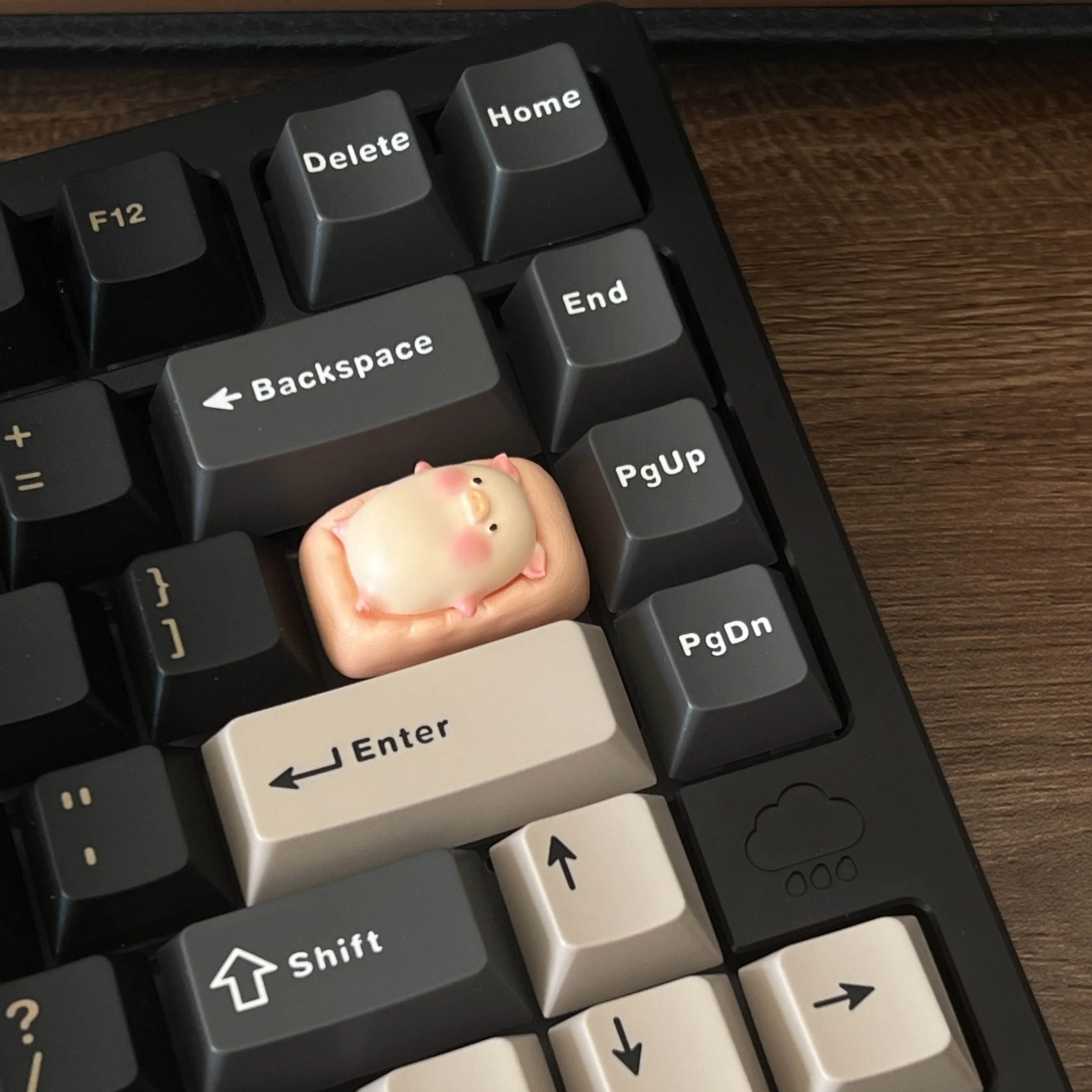 1pc Lay Flat Piggy Artisan Keycap 3D Tappo per tastiera in resina Personalizzazione personalizzata Cute Pink Pig 1.5U Copritasti per tastiera meccanica
