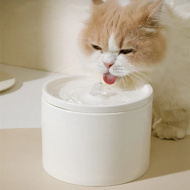 Ceramic Pet Drinker for Cats,Pet Water Fountain, Indoor Decor,Dog Drinking Bowls,Automatic Dog Waterer Dispenser,Cat Accessories